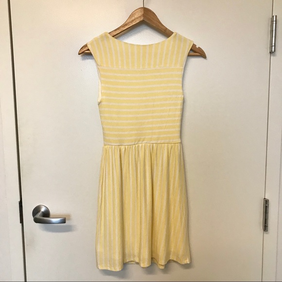 NWOT Olive & Oak Yellow Striped Dress (XS) - Picture 5 of 6
